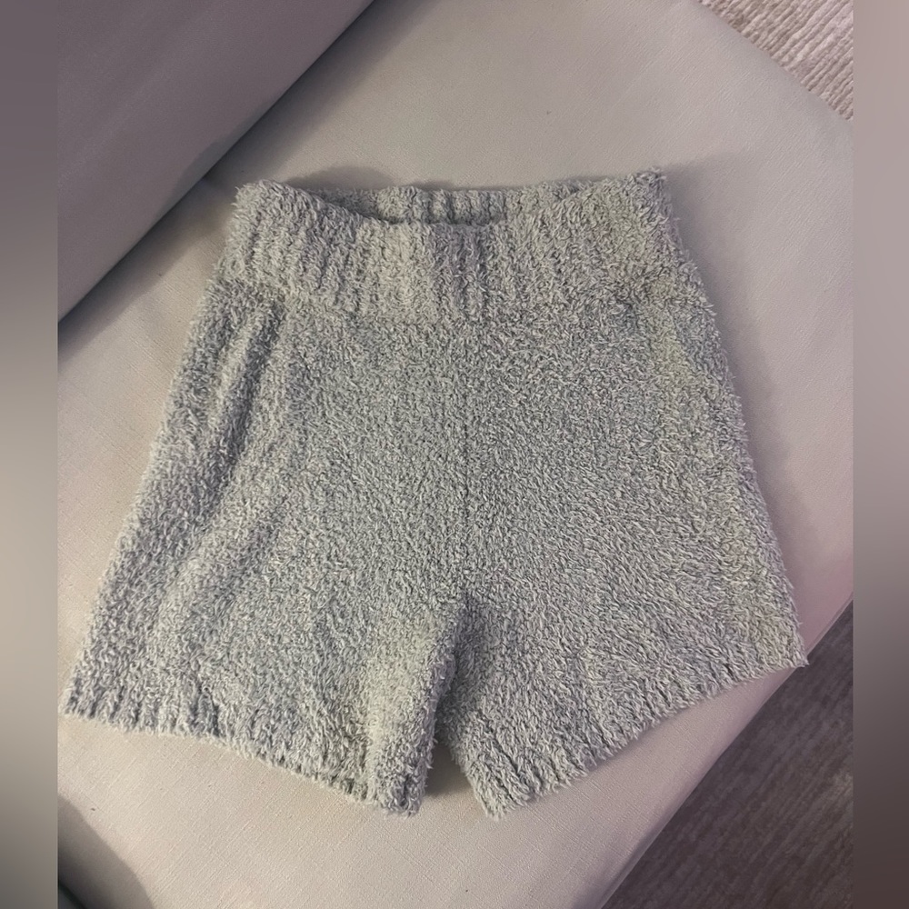 SKIMS Cozy Knit Shorts in Gray